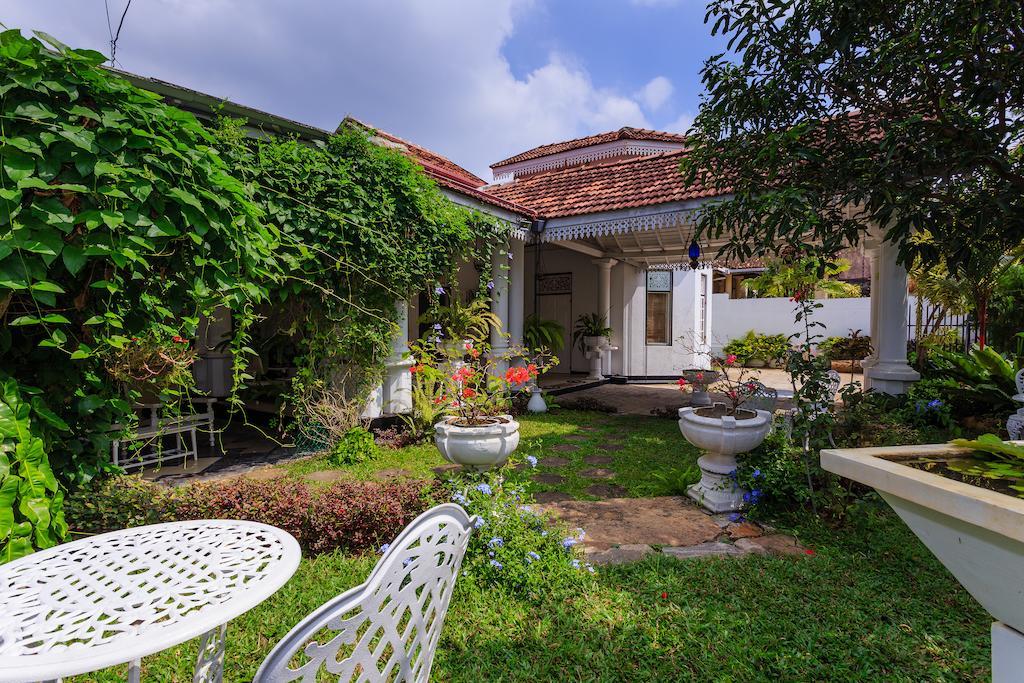 Villa Blanco Dehiwala-Mount Lavinia Exterior foto